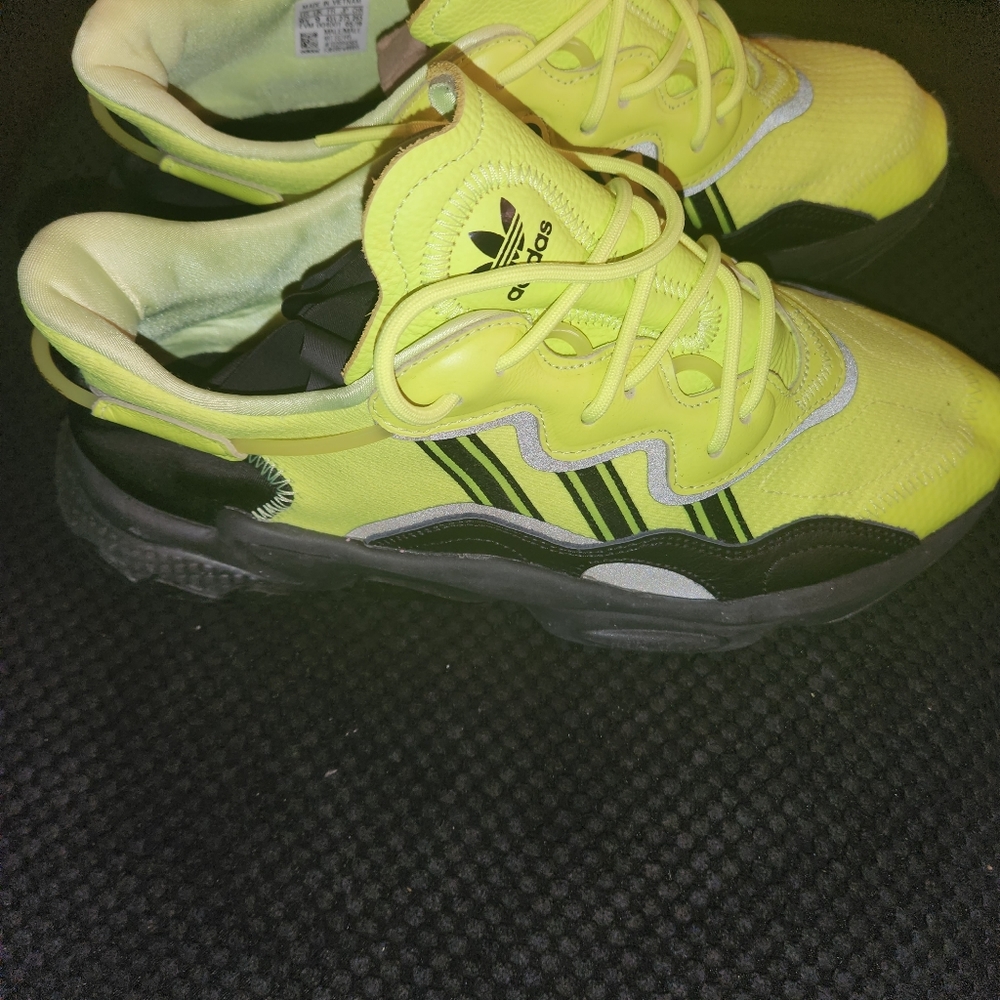 Men's Addidas Oswego - Picture 3 of 5